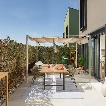 Casa Bella Vita - 3 Bedrooms,Large Private Swim Spa And Entertainment Room *